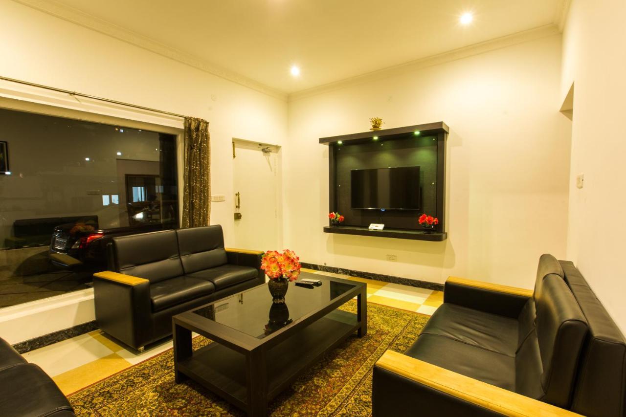 Atrium Grande Ooty Exterior foto