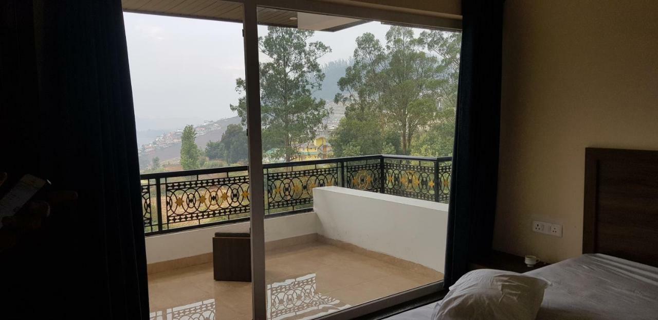 Atrium Grande Ooty Exterior foto