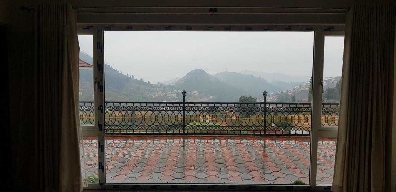 Atrium Grande Ooty Exterior foto